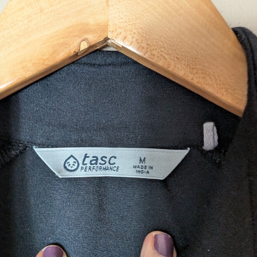 Tasc Performance Lightweight Jacket Full Zip Size… - image 4